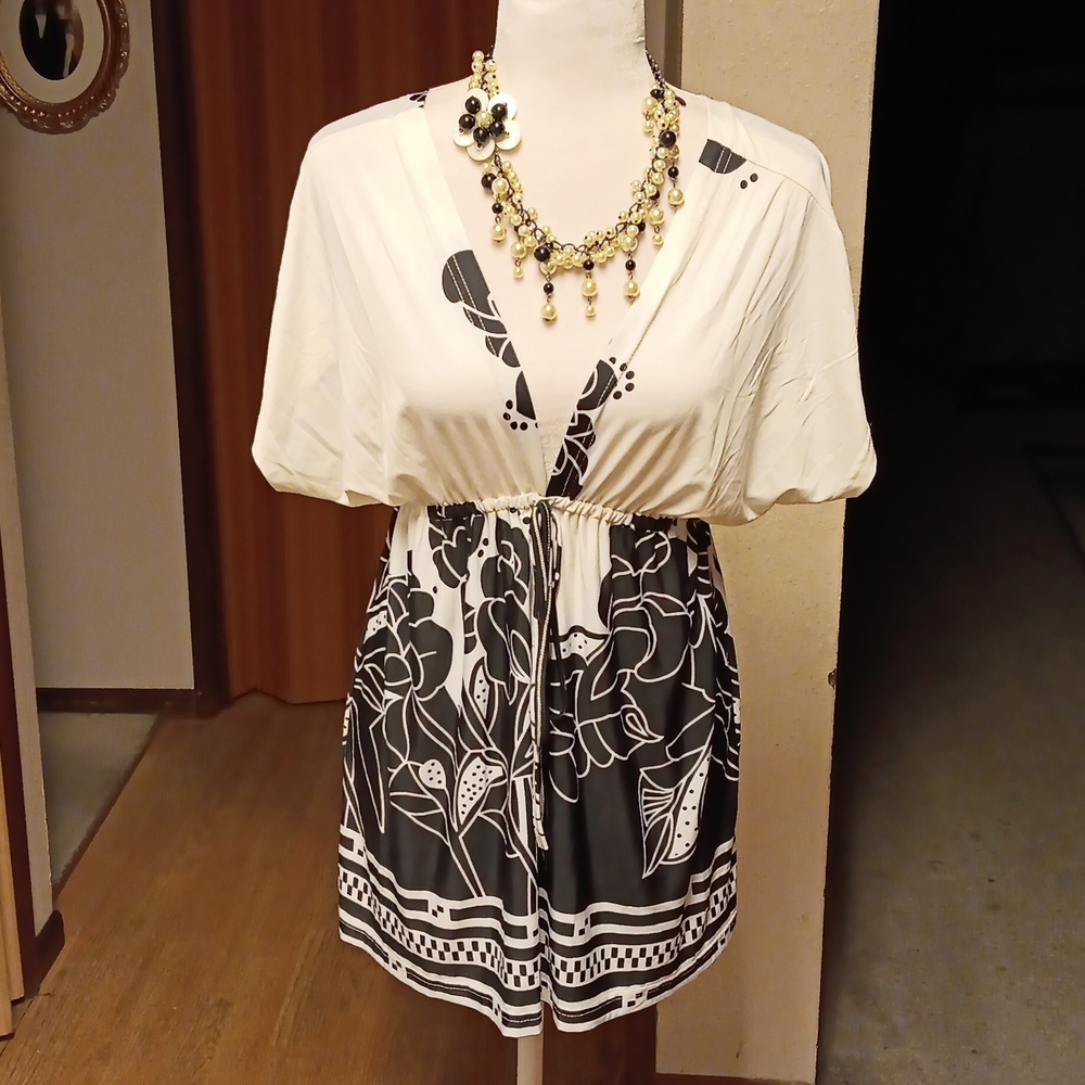 FREE CULTURE FLORAL TOP